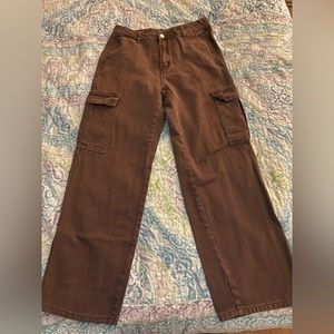 Woman’s Cargo Jeans
